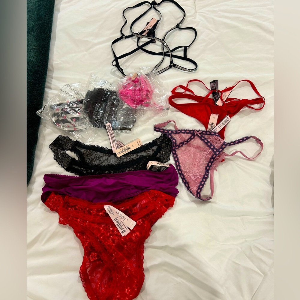 Lot of 9 NWT Small VS underwear